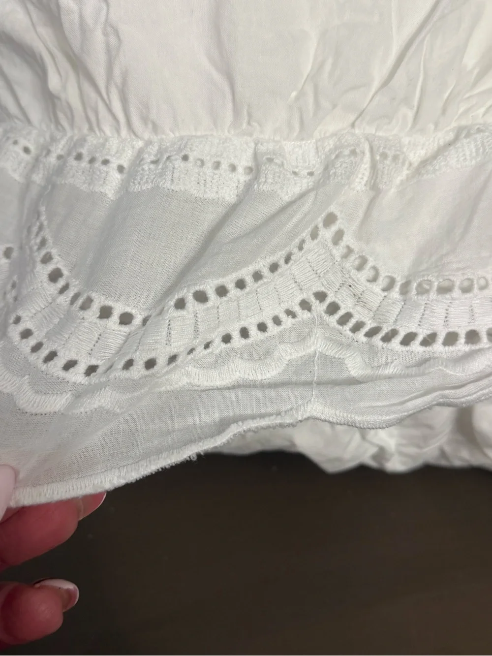 🌸Anthropologie home white ruffle eyelet shower curtain 72x72 100% cotton